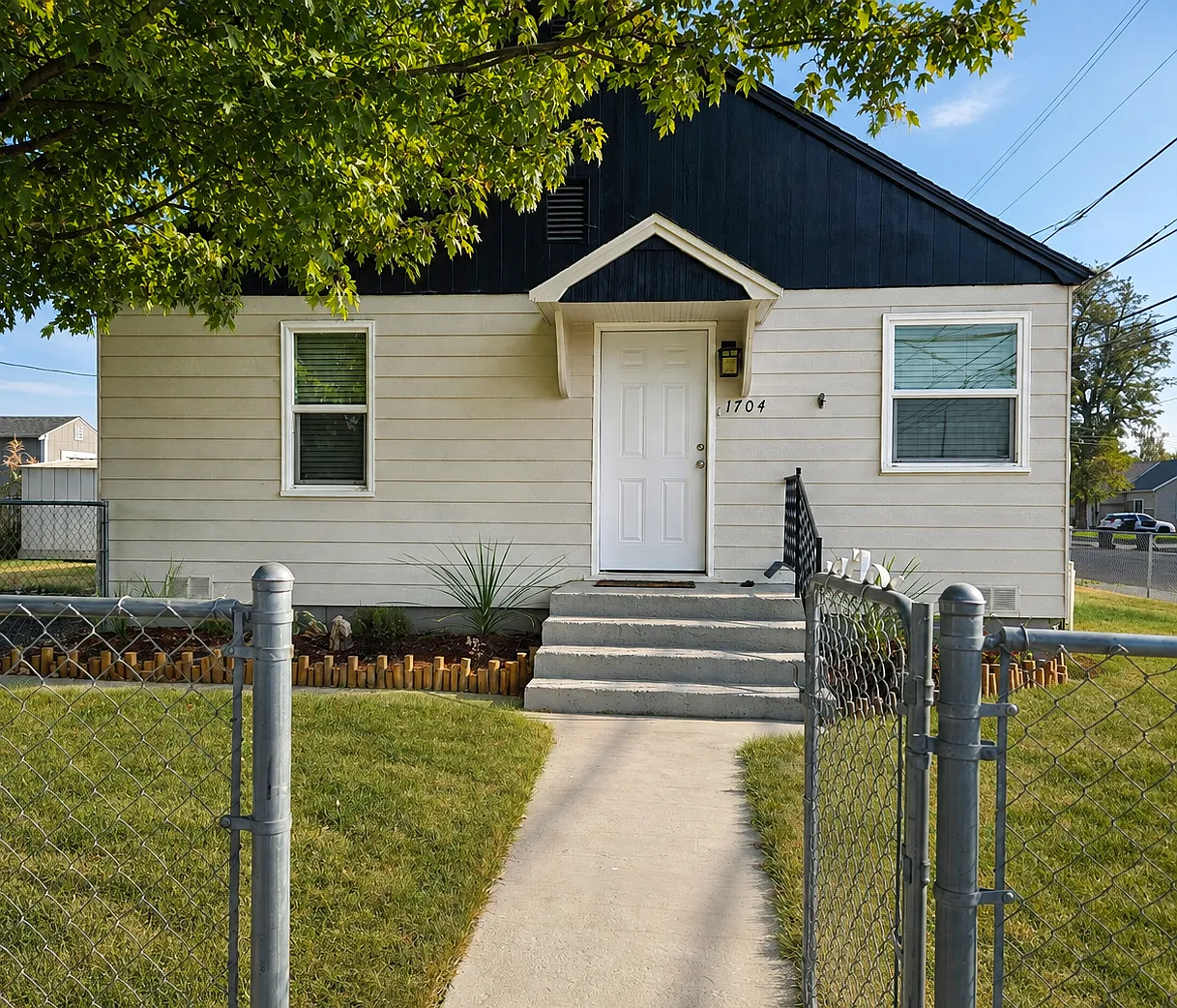 2 bed, 780 sqft, $1,850 — Photo 1