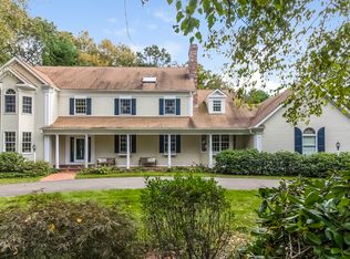 38 Beekman Pl, Madison, CT 06443
