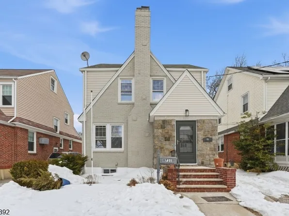 731 Woodland Ave, Roselle Park, NJ 07204