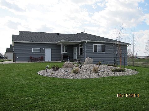 2nd image of 3426 Village Green Dr