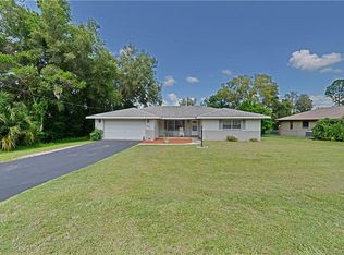 5834 W Pine Cir, Crystal River, FL 34429