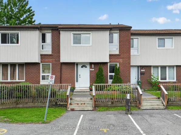 3251 Bannon Way #46, Ottawa, ON K1T 1T2