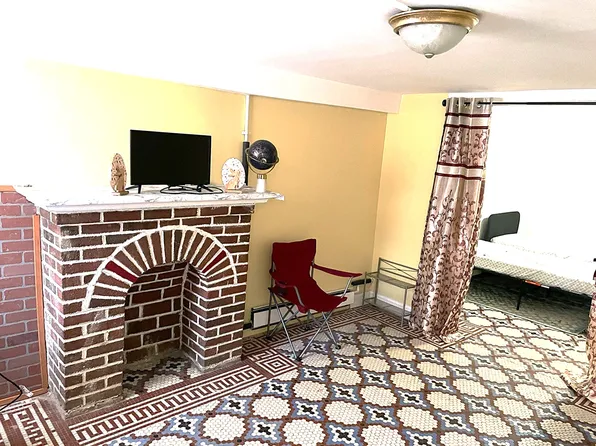 201 Delaware Ave, Jersey City, NJ 07306