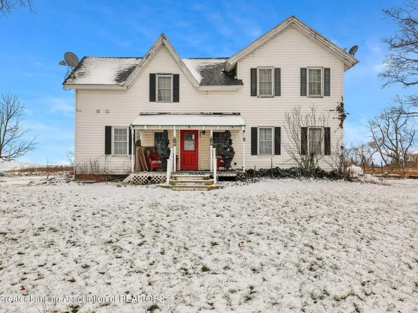 9106 S Cochran Rd, Olivet, MI 49076