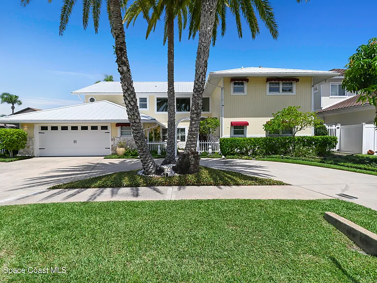 2230 Sykes Creek Dr — Photo 89
