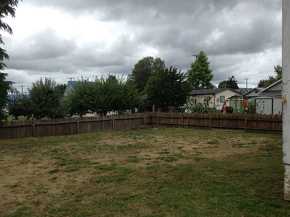4th image of 316 W 4th Ave