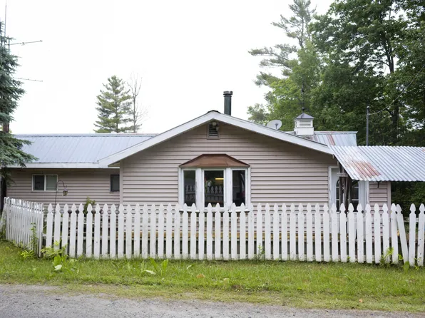 40 Barton Road, Piermont, NH 03779