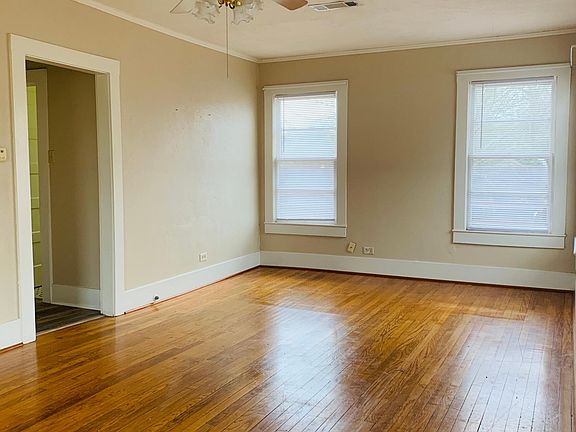 2nd image of 2280 Ashley St