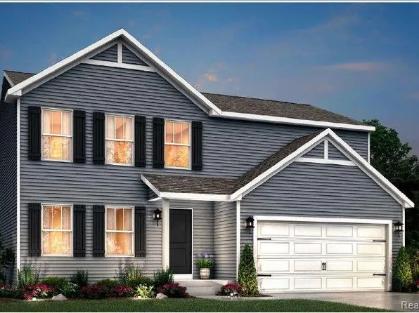 2791 Treymore St, Lapeer, MI 48446