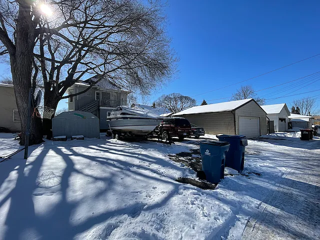 Parking area off of the alley in back. Unit has (2) spots.