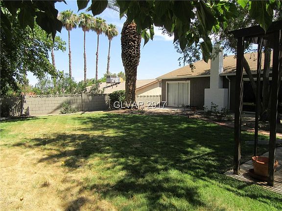 2nd image of 3970 Briarcrest Ct