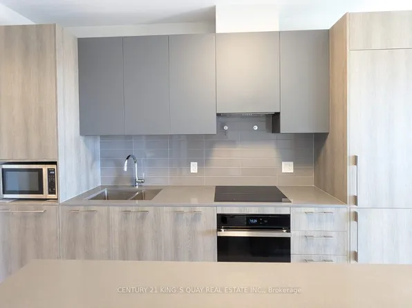 8 Water Walk Dr, Markham, ON