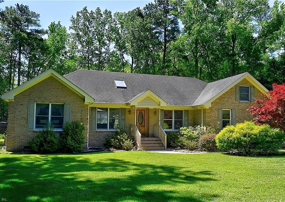 1st image of 15219 Newbill Ln