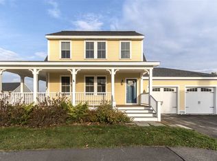 2 Pierce Dr, Rochester, NH 03867