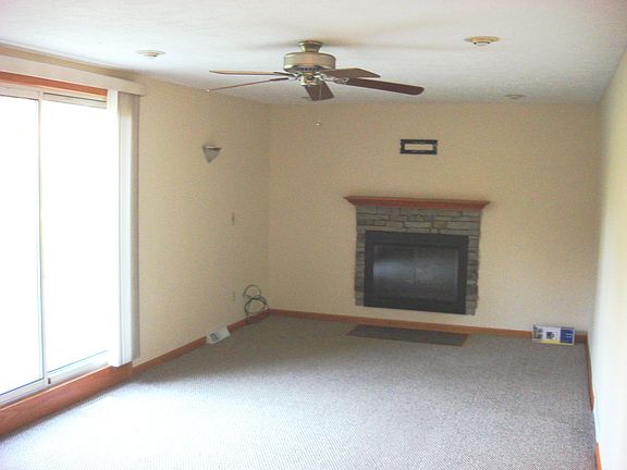 2nd image of 7171 Lee Dr