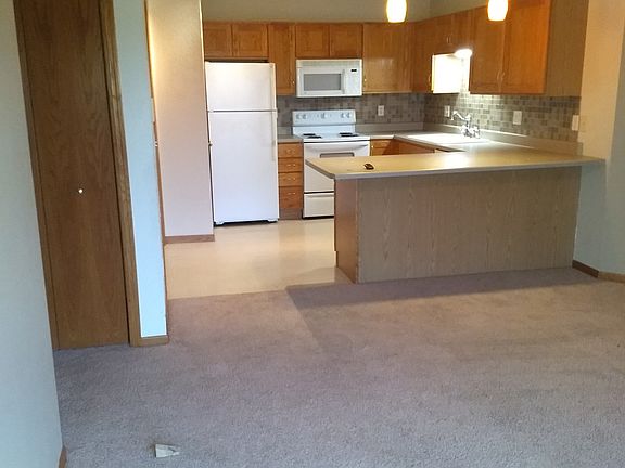 5th image of 50 Zeller Xing APT 311