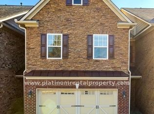 3273 Bluejay Ln, Alpharetta, GA 30022