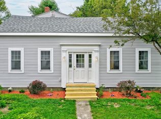 49 Main St, Thomaston, ME 04861