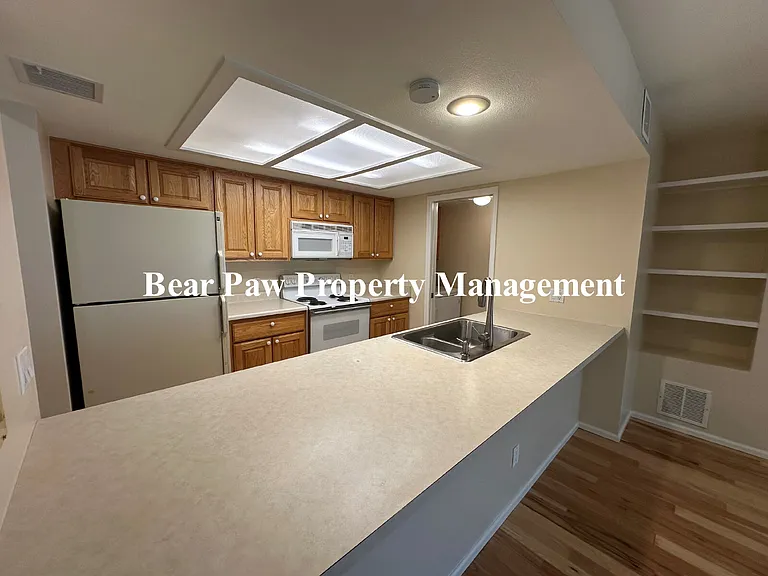 23619 Genesee Village Rd #B — Photo 3