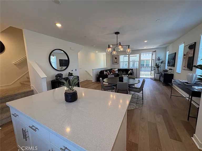 2211 W Orange Ave #21 — Photo 16