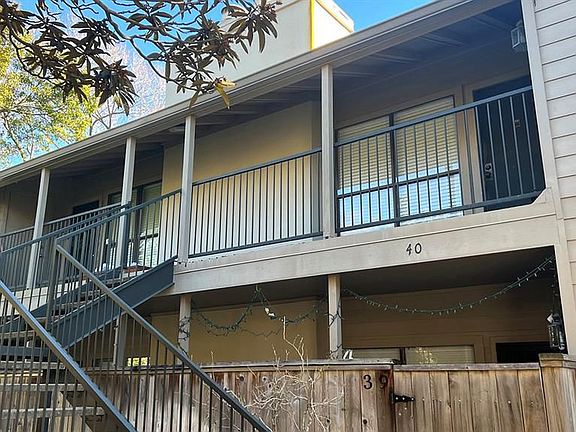 2nd image of 1100 Augusta Dr APT 40