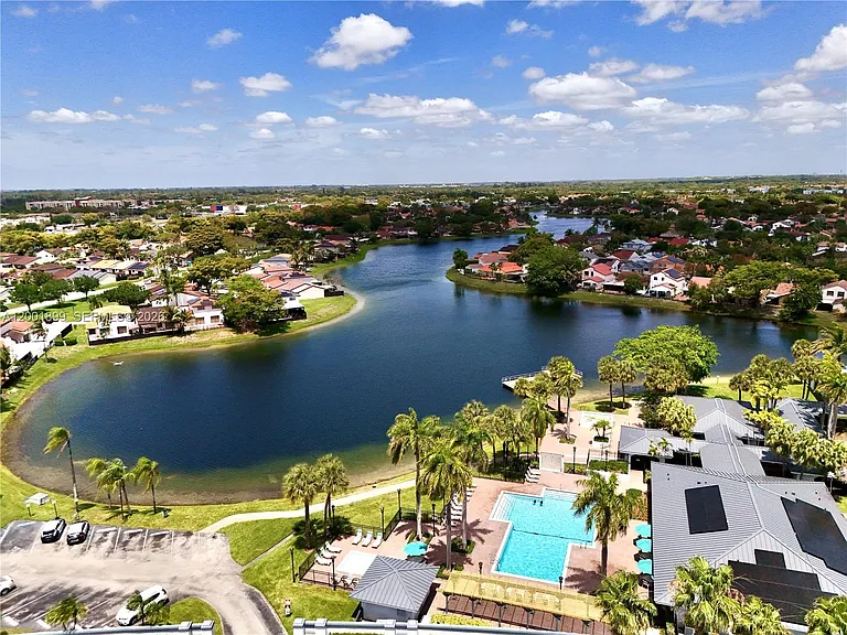 6109 NW 171st St — Photo 27