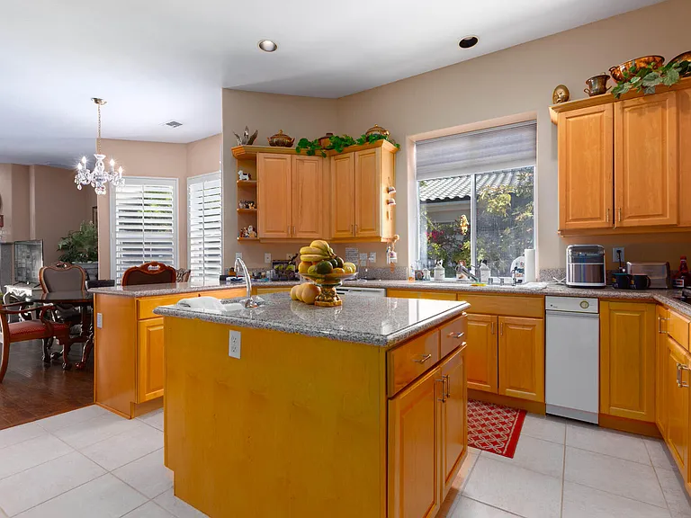 4 Bentley Rd — Photo 11