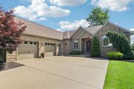 Heron Bay Dr-2106-001.jpg