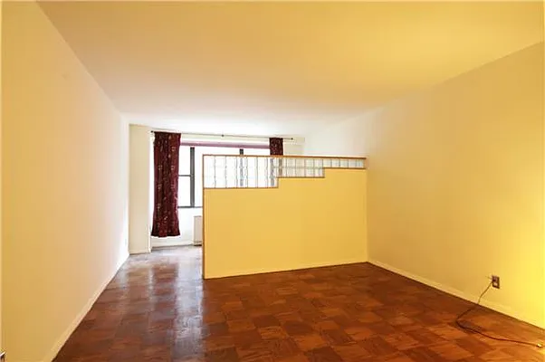 Rented by Kian Realty | media 15