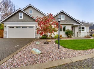 2380 Sandy Dr, Eugene, OR 97401