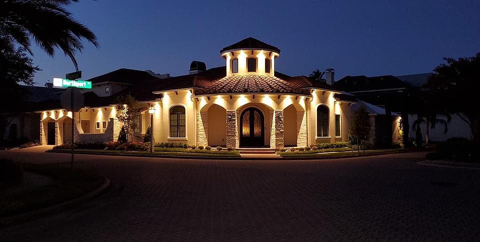 BEAUTIFUL RECENT CONSTRUCTION THAT COMES TO LIFE AT NIGHT THROUGH SOFFIT LIGHTING.