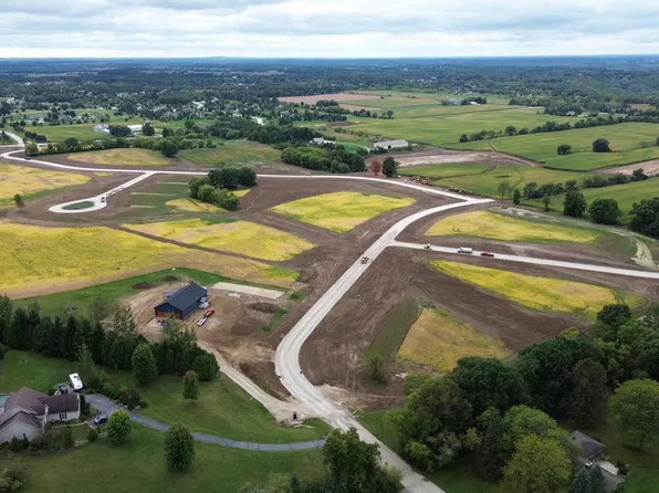 980 HIGHRIDGE COURT #Lt4, Hubertus, WI 53033