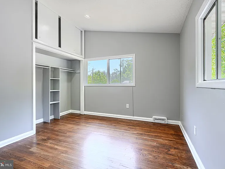 6901 Chippewa Dr — Photo 31