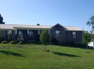 7567 Saint Clair Rd, Whitesburg, TN 37891