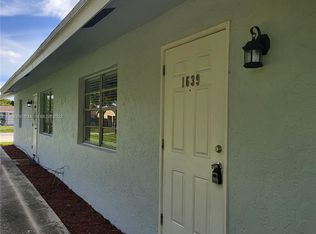 1639 W Breezy Ln #1639, West Palm Beach, FL 33417