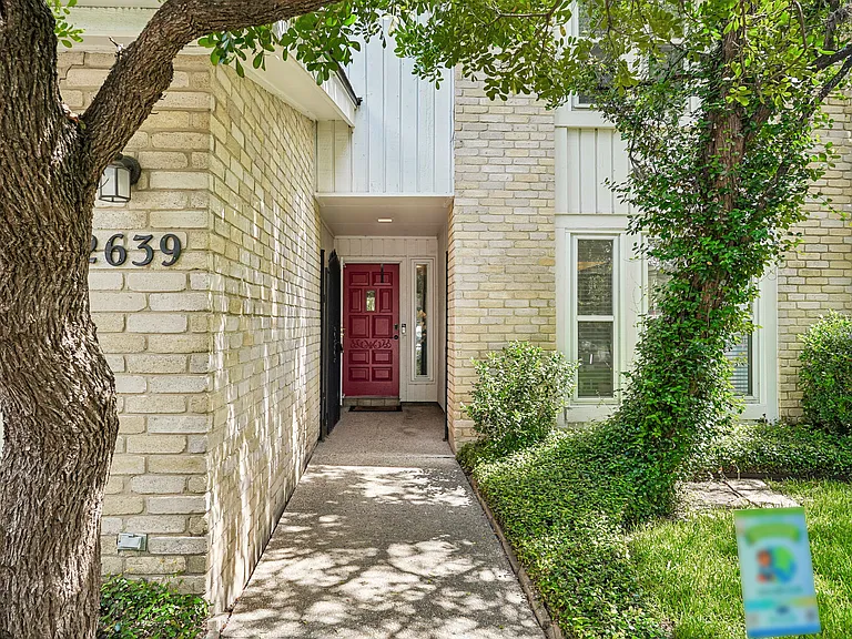 2639 Country Square St — Photo 1