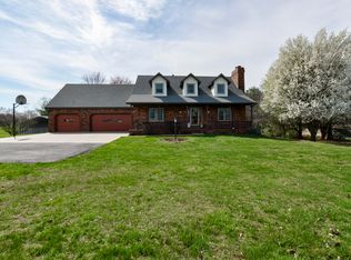 1513 N Owen Rd, Nixa, MO 65714