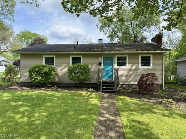 941 Middlebury Rd, Kent, OH 44240