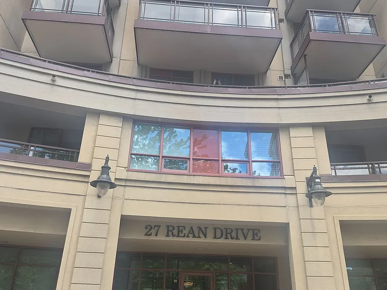 27 Rean Dr #330 — Photo 2