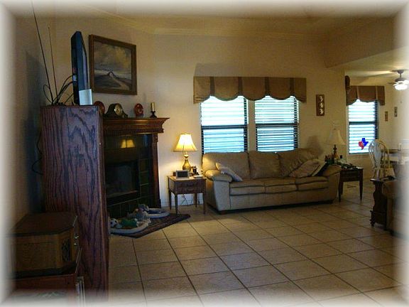 2nd image of 6802 Windvane Dr
