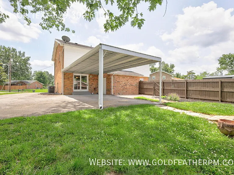 109B Harrow Ct — Photo 38