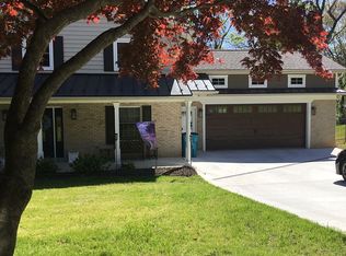 6083 Fountain Dr, Frederick, MD 21702