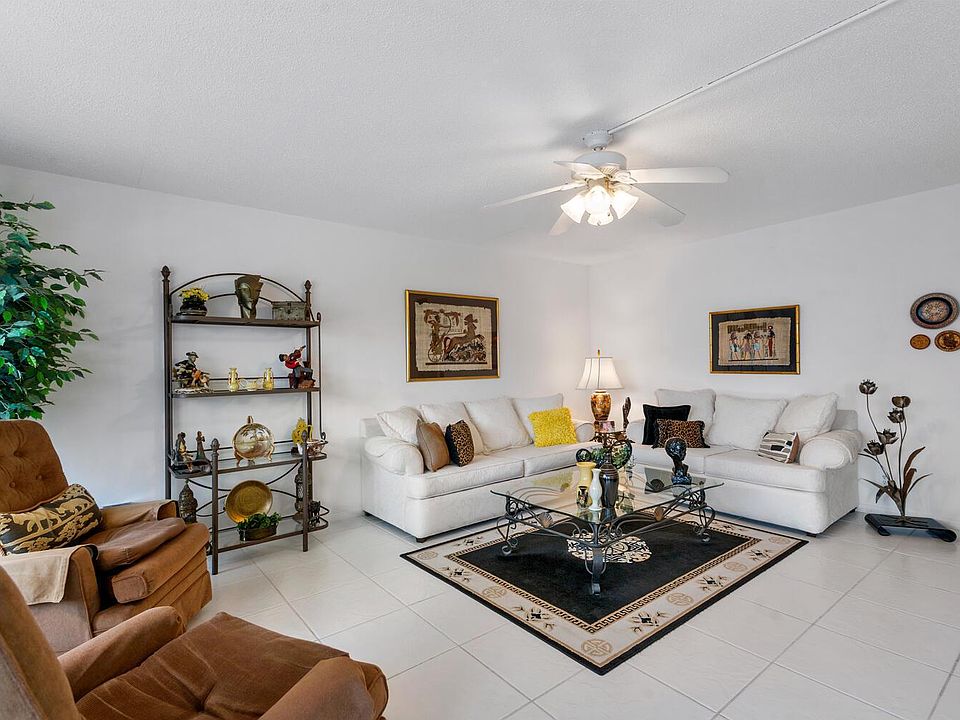 1st image of 209 Wellington Cir #F-2090