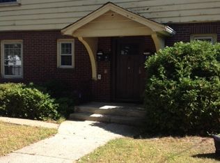 4 Dinsmore Ave APT 3, Framingham, MA 01702