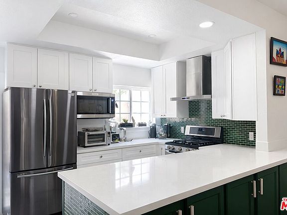 4th image of 800 Glenway Dr Unit 113