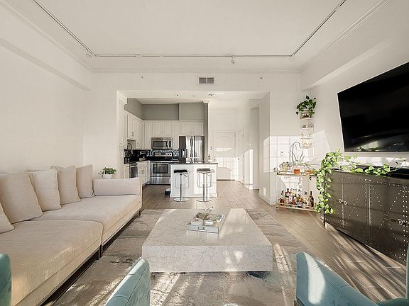 4th image of 3225 Turtle Creek Blvd APT 814