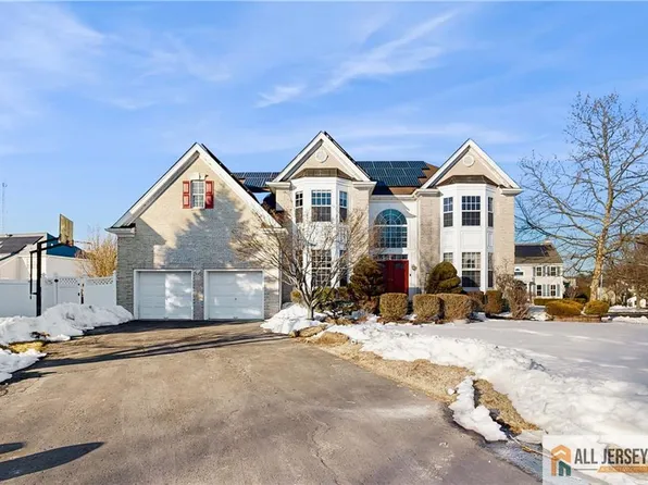 17 Monica Way, Monmouth Junction, NJ 08852