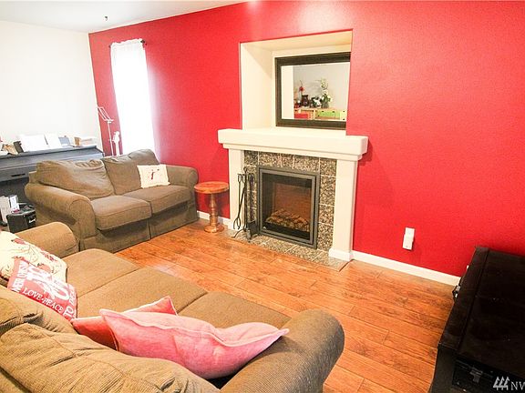 4th image of 17931 Upland Dr SE