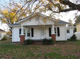 259 W Swannanoa Ave, Liberty, NC 27298