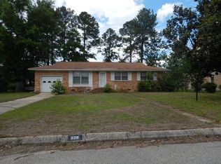 809 Madeira Ln, Florence, SC 29505